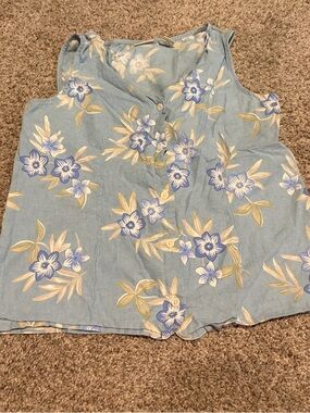 Sleeveless Button Down Tank w/ Blue & Cream Florals, 100% Cotton